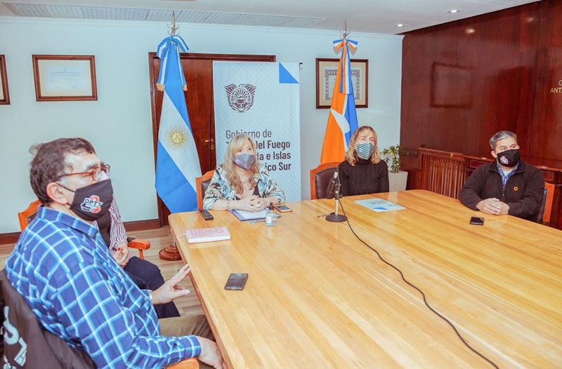 Firman convenio para asistir a víctimas y familiares de siniestros viales