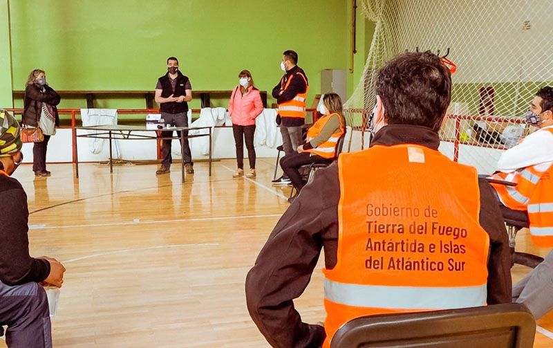 Los casos sintomáticos de COVID-19 serán derivados a centros de salud para el test rápido