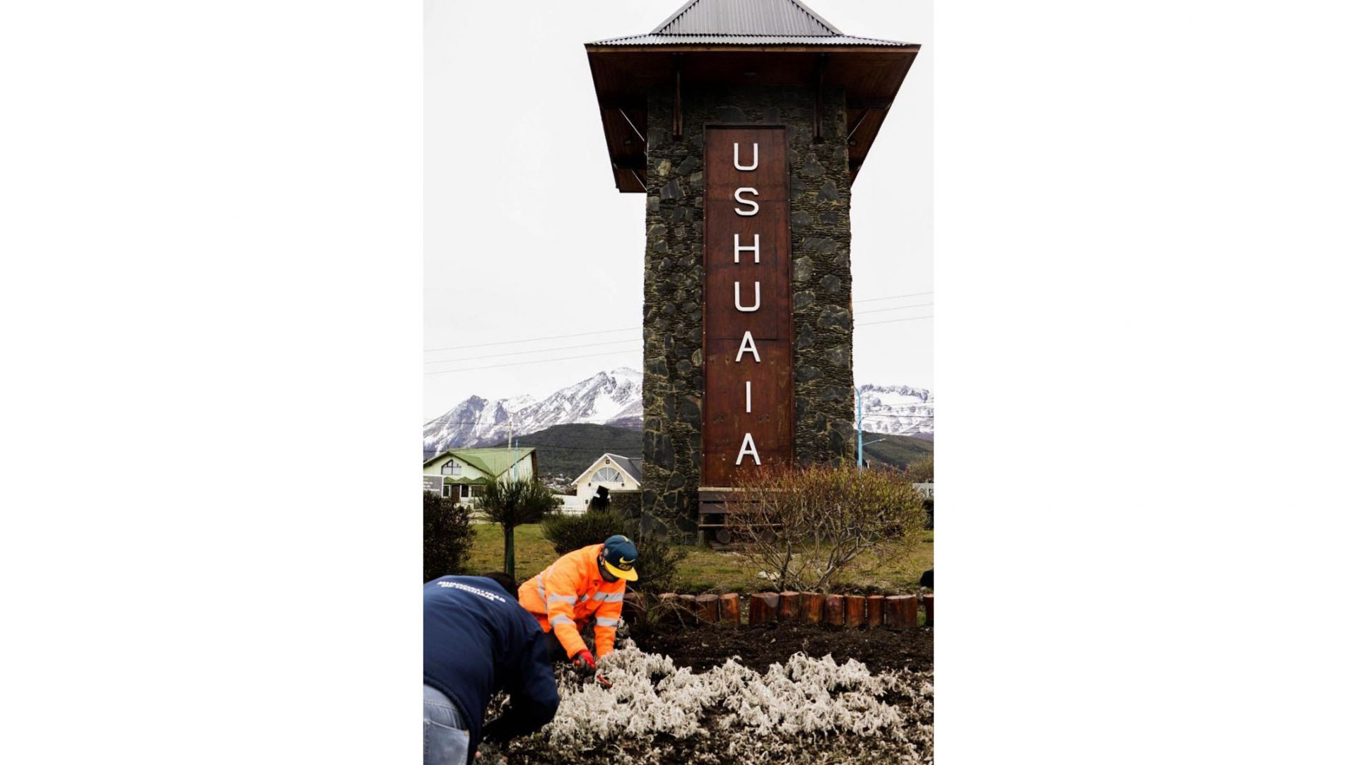 Trabajan en el embellecimiento de Ushuaia