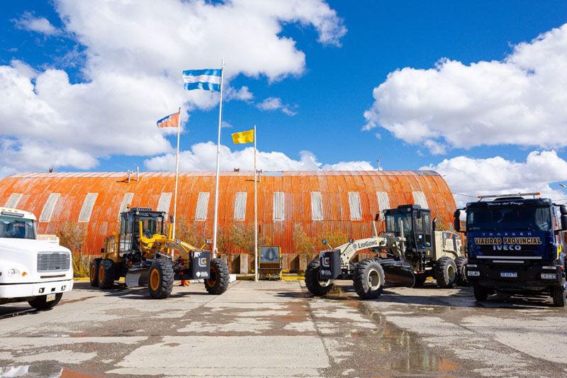 Vialidad Provincial adquirió dos motoniveladoras
