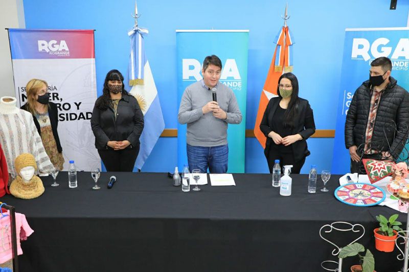 Destinan 10 millones de pesos para fortalecer los emprendimientos en Río Grande