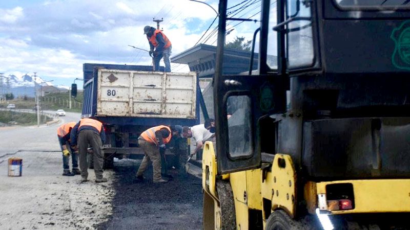 Repavimentaron un sector de avenida Perito Moreno