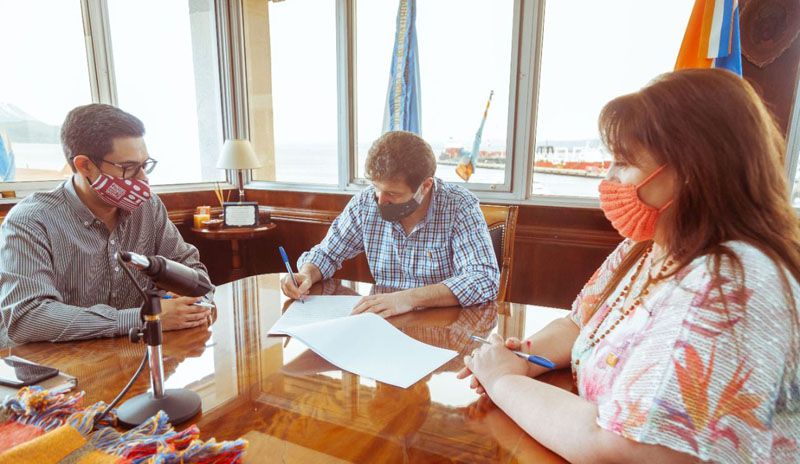 Melella adjudicó obra por más de 800 millones de pesos