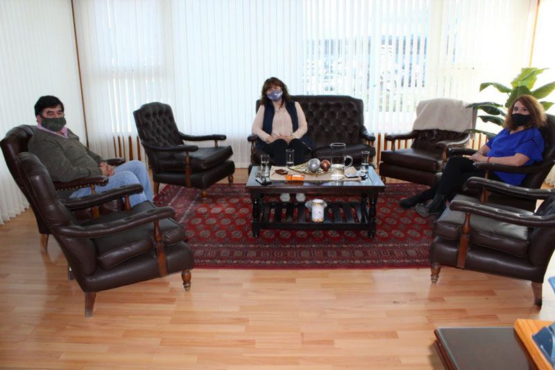 Urquiza junto al ministro Romero analizaron la situación laboral actual