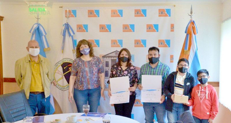 Urquiza recibió a docentes antárticos 