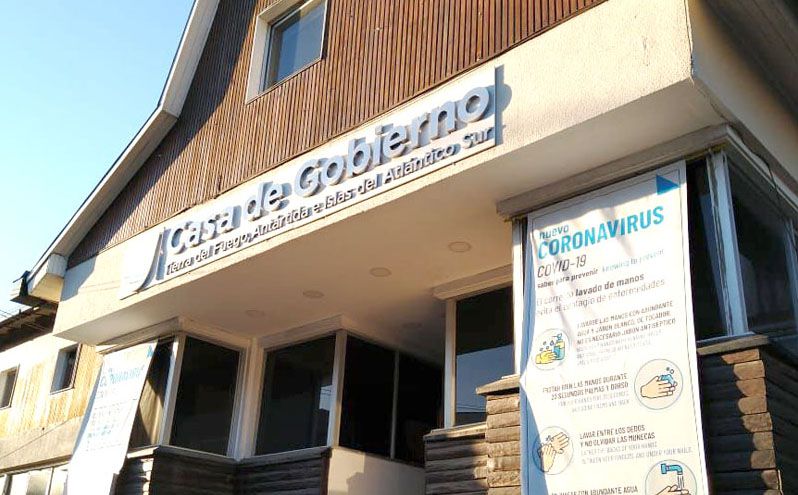 Cuatro leyes de emergencia en tiempo de descuento