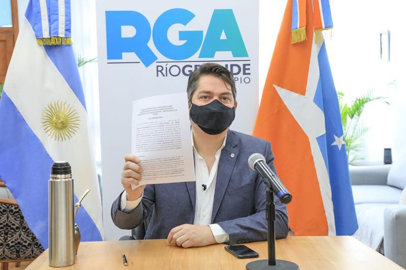 Martín Perez firmó plan de obra con Nación por 60 millones de pesos