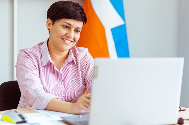 “Vamos a hacer todos los esfuerzos para que en marzo se empiece desde una semi-presencialidad”