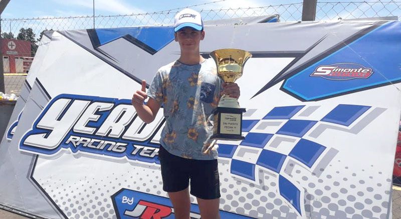 Bustos arranca el año con el Yerobi Racing