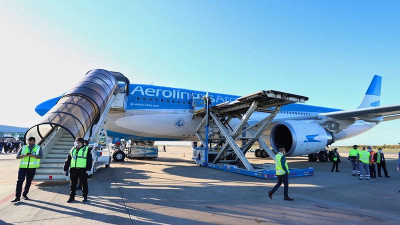 EL GOBIERNO NACIONAL ANALIZA UNA REDUCCIÓN DE LOS VUELOS INTERNACIONALES