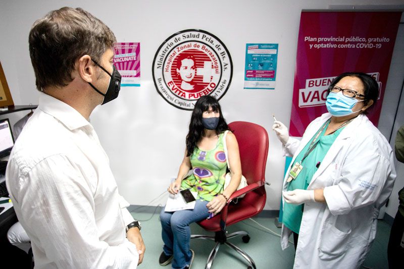 NACIÓN ANALIZA DIFERIR LA APLICACIÓN DE LA SEGUNDA DOSIS DE LA VACUNA SPUTNIK V