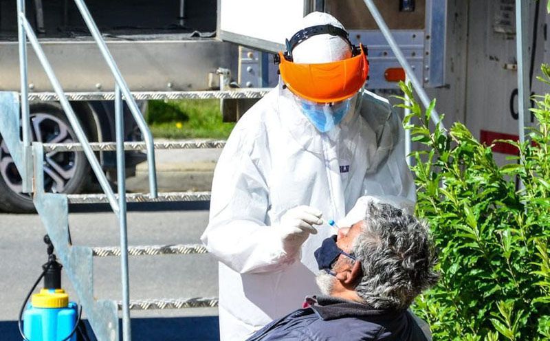 Hisopado intensivo en Ushuaia para detectar casos de COVID-19