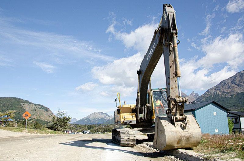 Iniciaron los trabajos para la pavimentación de calle Los Ñires