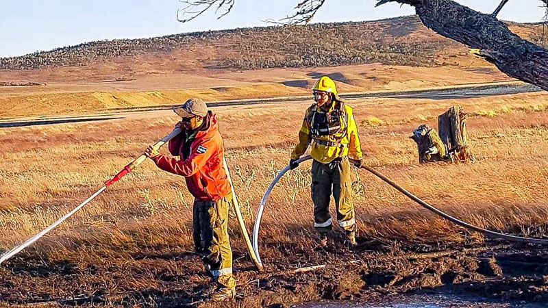 Manejo del Fuego intervino en un foco en la desembocadura del Río Ewan