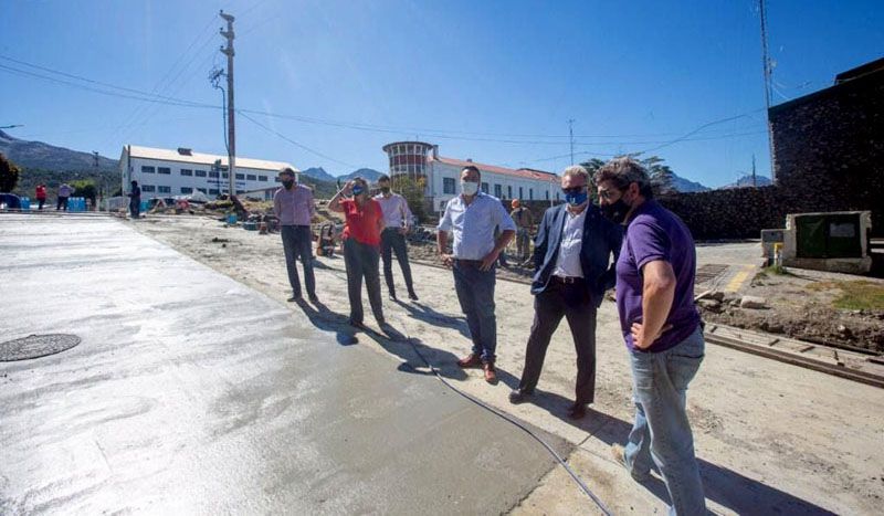 Vuoto recorrió la obra Yaganes y destacó el respaldo Nación