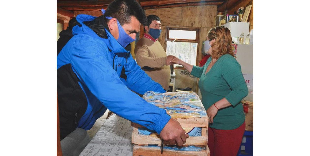 La Municipalidad de Ushuaia entregó alimentos a merenderos y comedores comunitarios. 