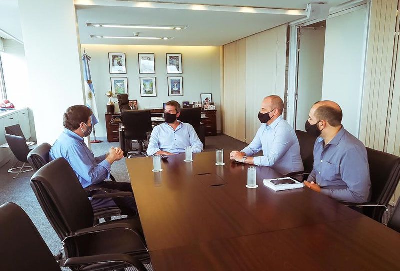 Melella y Lammens hablaron sobre vuelos y temporada invernal