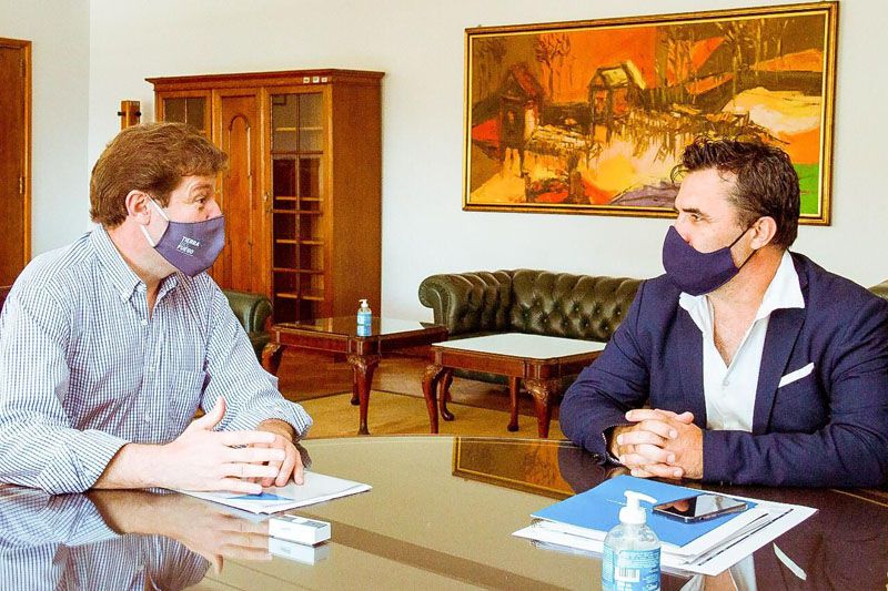 Por el interconectado eléctrico y la industrialización de hidrocarburos 