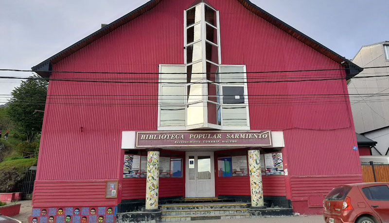 La Biblioteca Popular Sarmiento habilitó turnos para retiro y devolución de libros