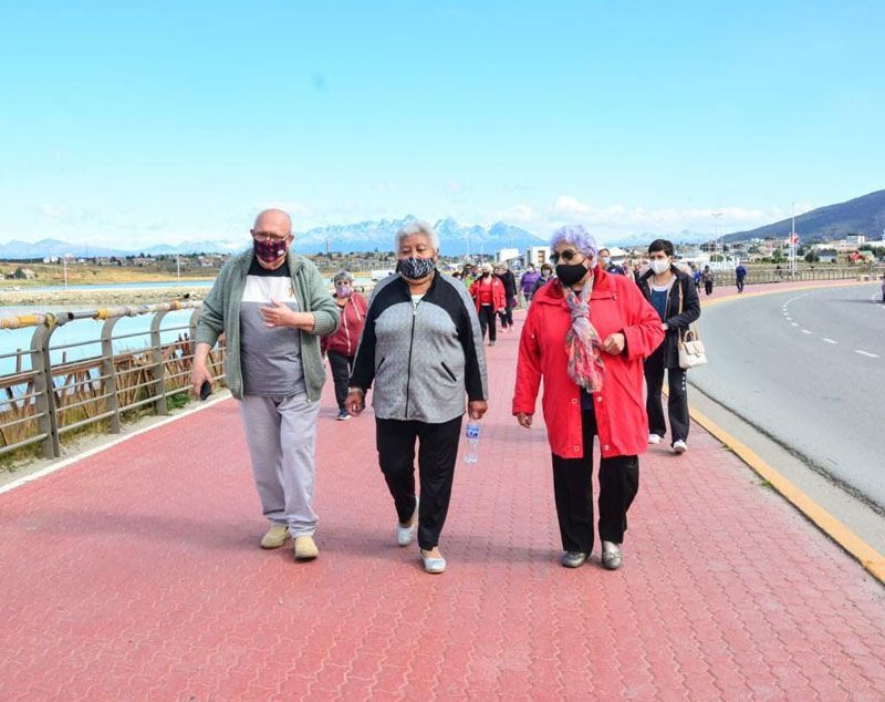 Comenzaron las jornadas recreativas para adultos mayores de Ushuaia 