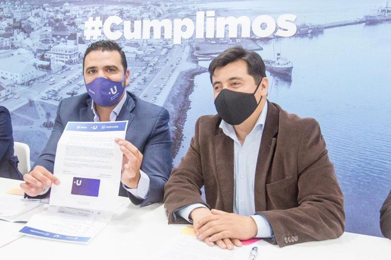 Vuoto y Harrington acordaron la llegada de la Tarjeta +U a Tolhuin