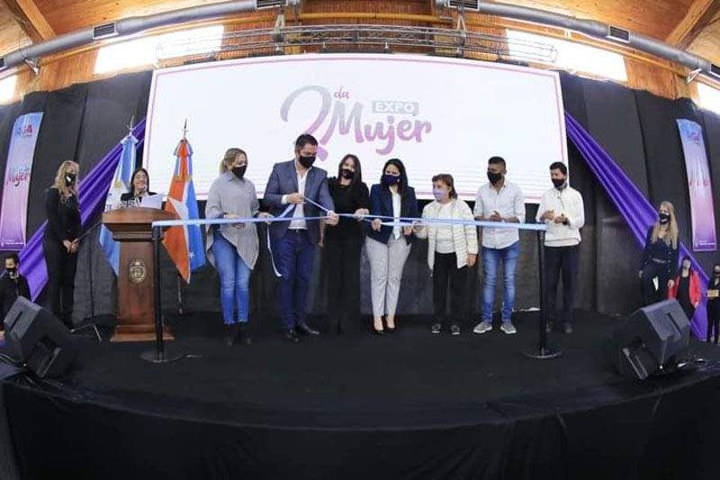 El intendente Perez dijo que se busca “visibilizar y potenciar” el trabajo de las emprendedoras