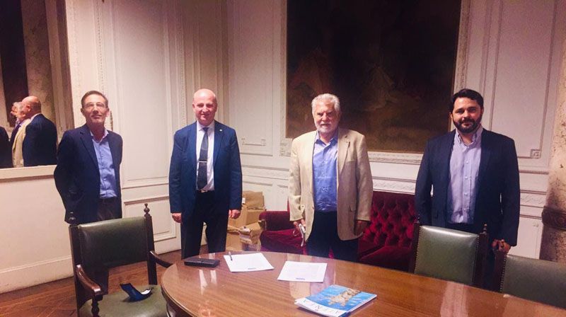 Convenios con universidades beneficiarán a trabajadores municipales