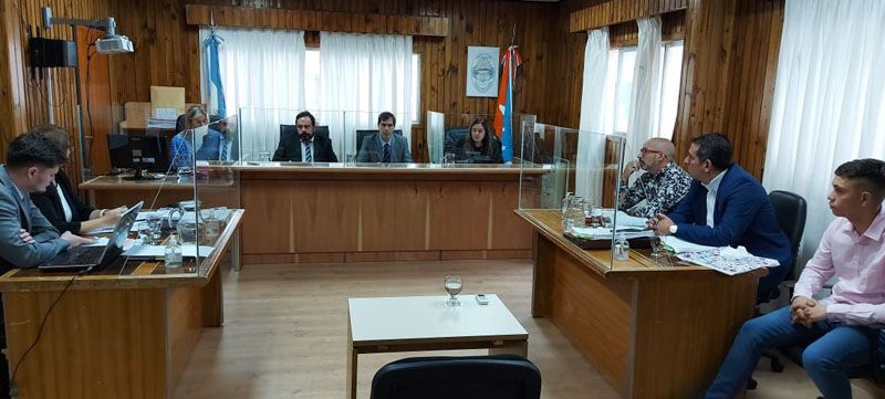 Condenan a 7 años de prisión a un hombre por hechos de lesiones y daños 