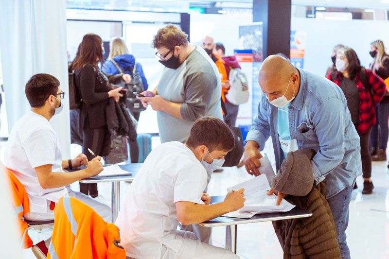 Gobierno realizó hisopados aleatorios en los aeropuertos y la frontera