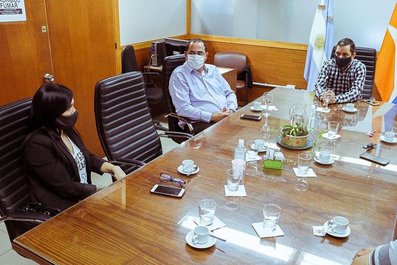 La Caja y la OSEF mantuvieron el primer encuentro para el cruce de información