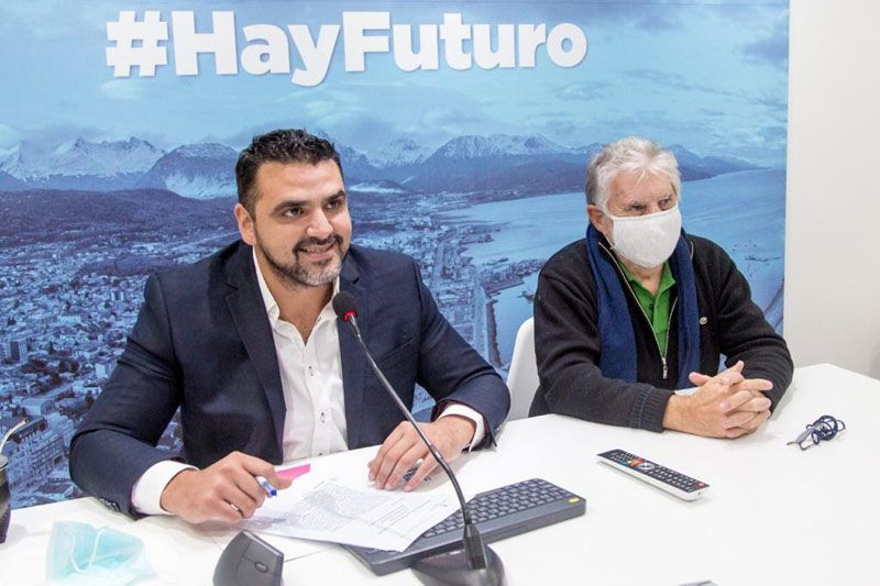 Nación financiará el tendido de la red de gas y colector cloacal de la urbanización San Martín 