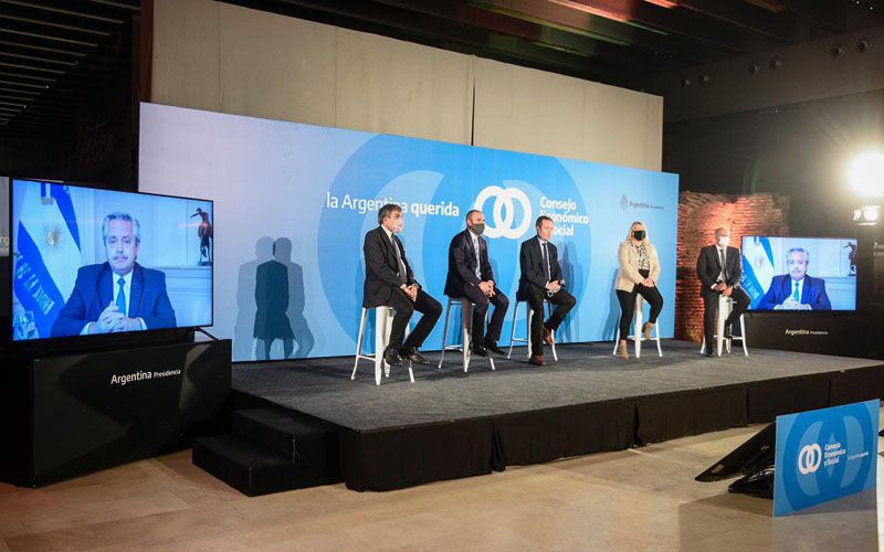 Alberto Fernández: “Se está definiendo una auténtica política de mediano y largo plazo, en la cual la Argentina tiene que estar unida”