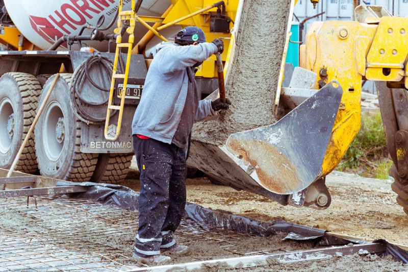 La provincia asistirá a trabajadores de la construcción durante la veda invernal 
