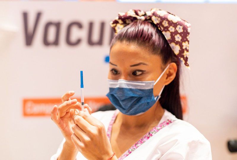 La Provincia superó las 50 mil personas vacunadas con la primera dosis