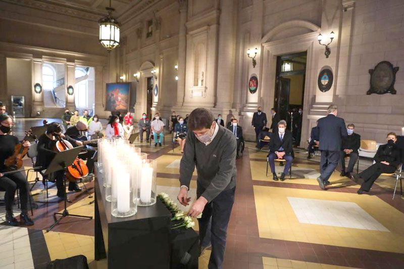 Melella participó en homenaje de Alberto a víctimas de COVID-19