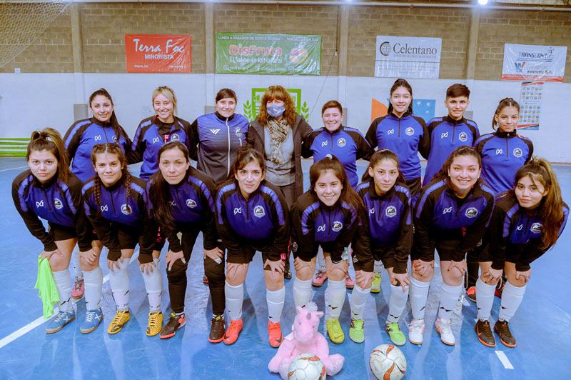 Urquiza estuvo presente junto a jugadoras de Futsal 