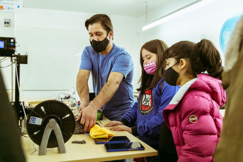 Se presentó la ‘Expo Elementos’ en los Polos Creativos provinciales