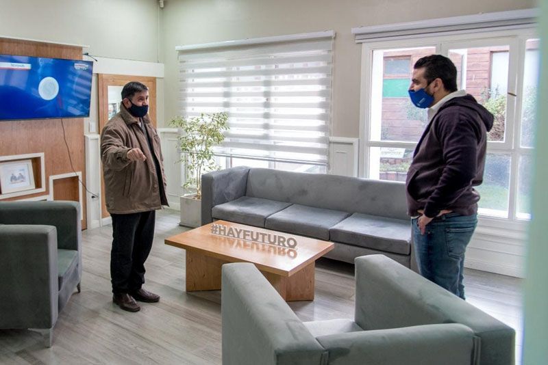 Vuoto se reunió con la Fundación Manos Solidarias