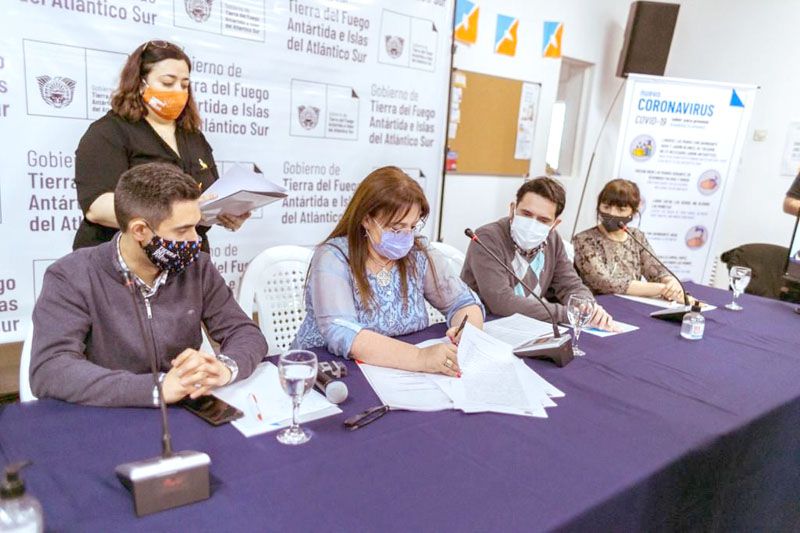 Destinan 330 millones para conectar más de mil domicilios a la red de gas natural