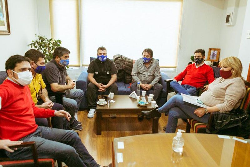 Comenzó la negociación salarial con el escalafón seco