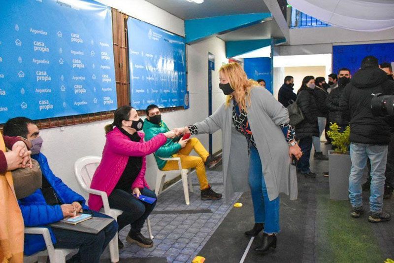 Comenzó la atención para acceder a créditos y viviendas del PROCREAR 