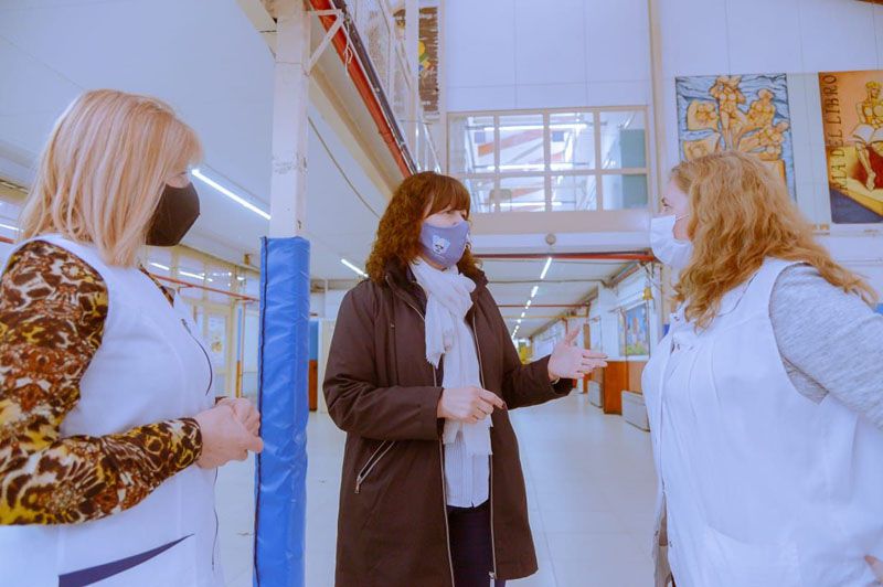 Mónica Urquiza destacó el trabajo de la Escuela N° 13