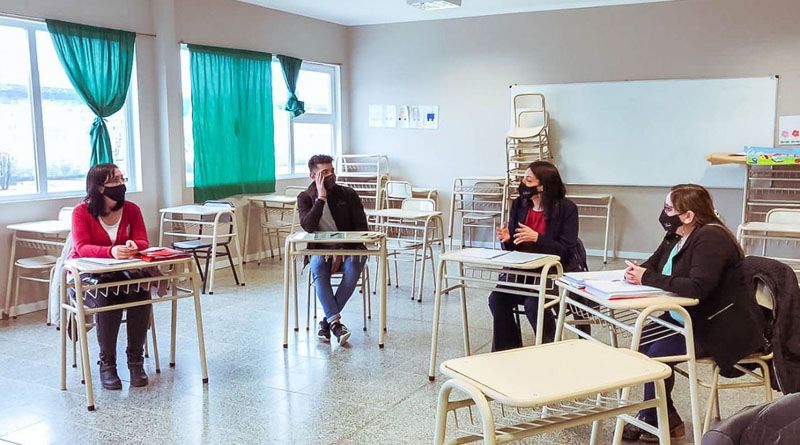 Educación acompaña la conformación y regularización de Cooperadoras Escolares