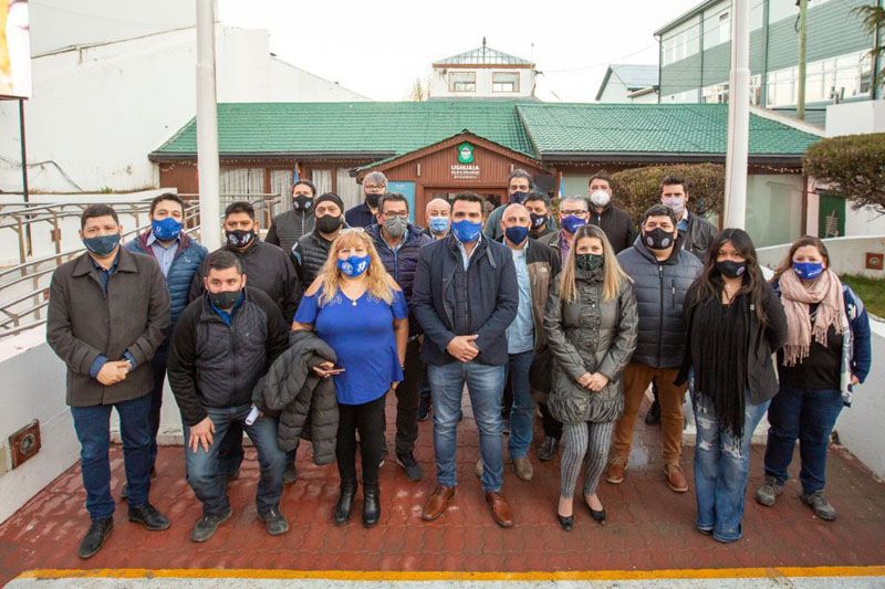 Vuoto y gremios acordaron un nuevo aumento salarial