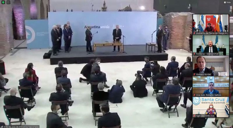 Melella siguió la jura de los nuevos funcionarios del Gobierno Nacional