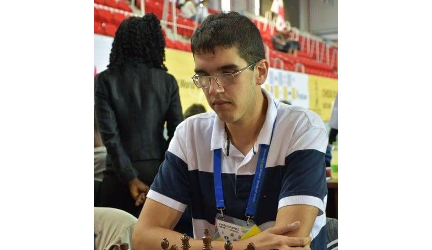 Festejando el mes del Aniversario