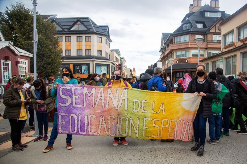 La Kayú Chénèn llevó adelante una nueva “Caminata de Sensibilización” 