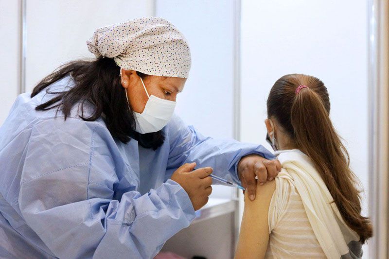 Distribuyen de más de 2 millones de dosis de Sinopharm destinadas a vacunar a menores de entre 3 y 11 años