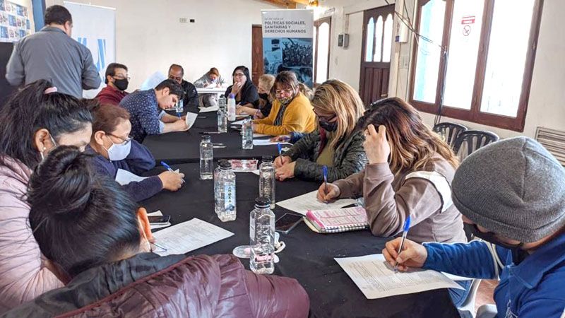 Capacitaron a colaboradores de merenderos, copas de leche y comedores comunitarios