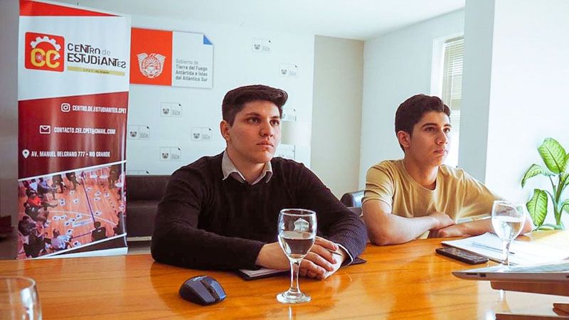  Estudiantes fueguinos participaron del Encuentro Federal del Programa Acompañar